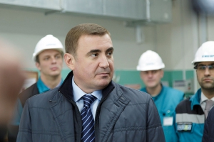 Губернатор Алексей Дюмин посетил производство